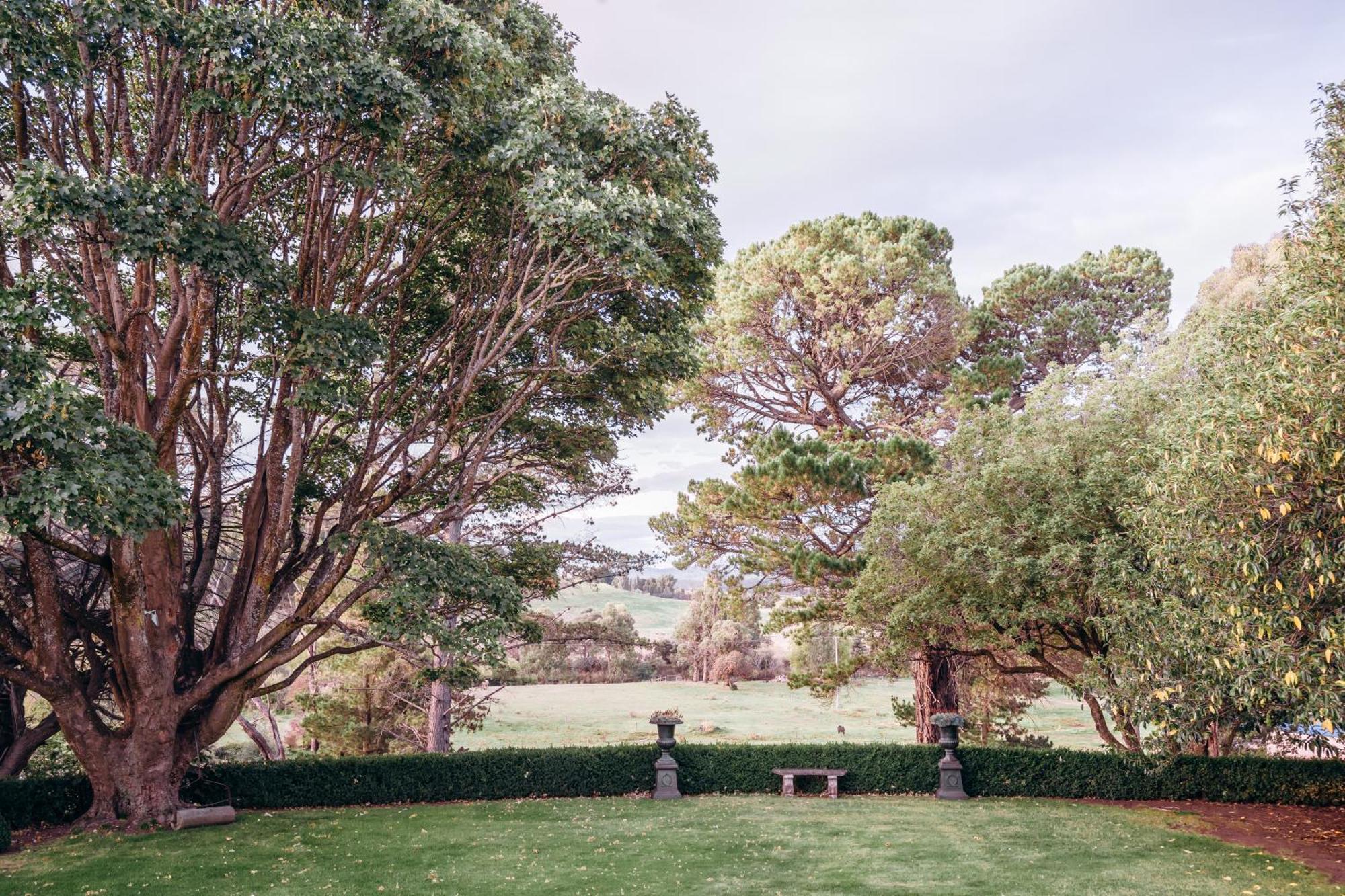 The Stable Lofts Guest House Carrick Bagian luar foto